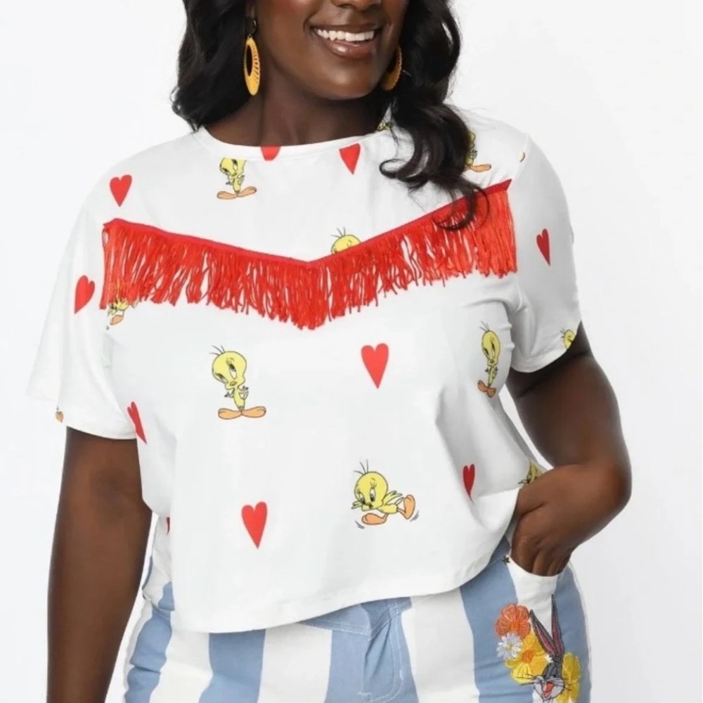 Unique Vintage x Looney Tunes White Boxy Red Fringe Tweety Bird Crop Top L New